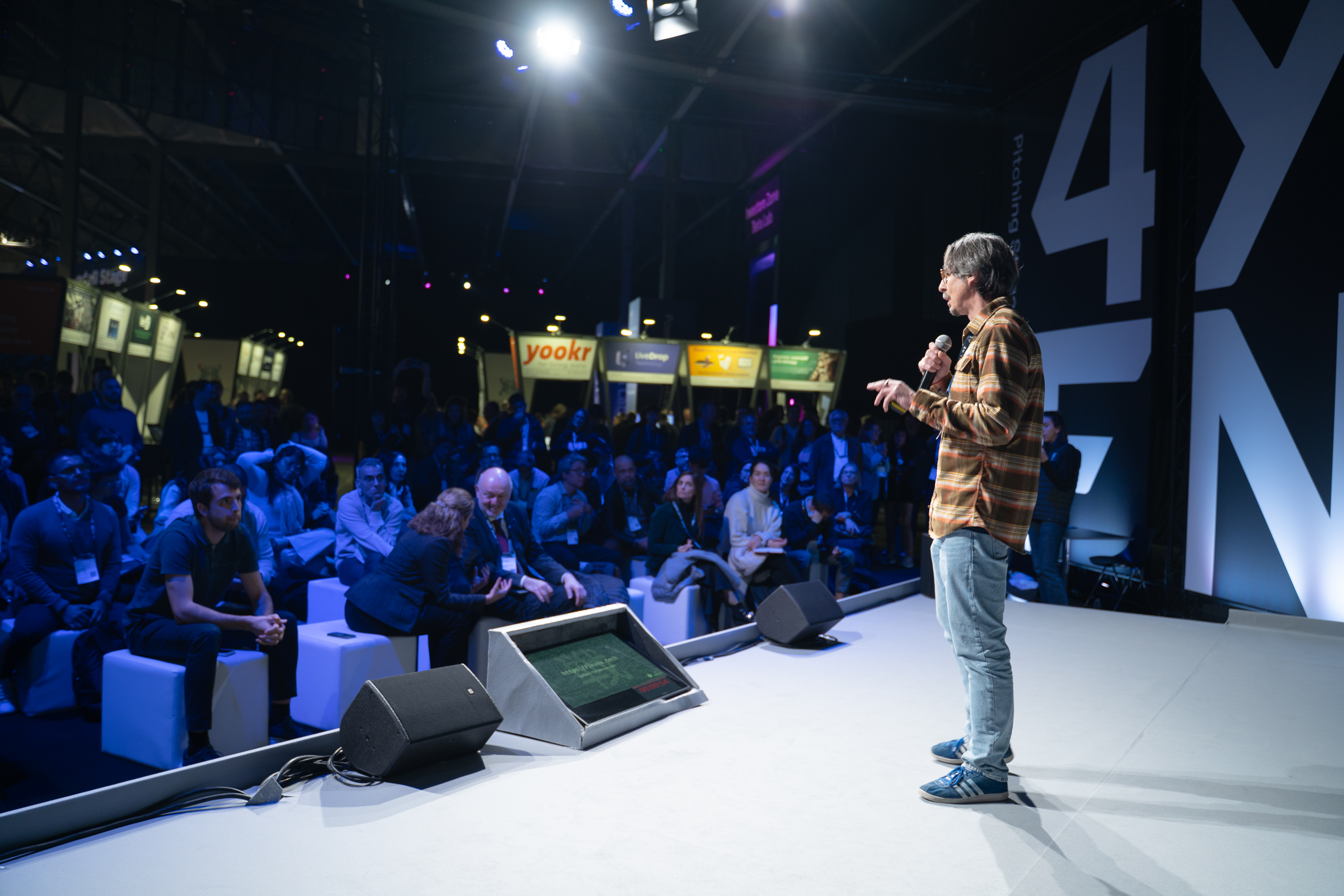 Networking sessions at MWC 2025